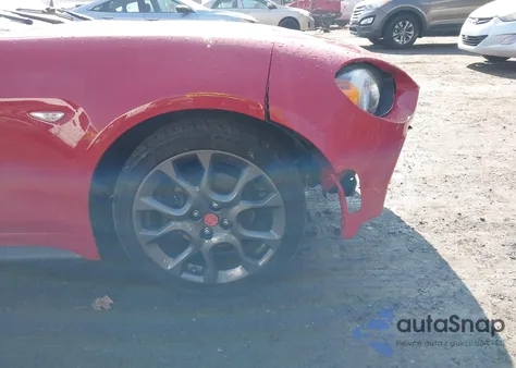 2017 Fiat 124 Spider Elaborazione Abarth z USA, uszkodzony, nr VIN JC1NFAEK4H0118145